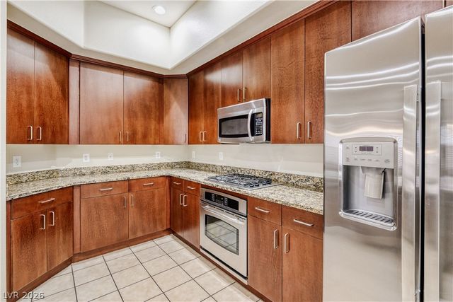 20 East Serene Avenue 108, Las Vegas, NV 89123