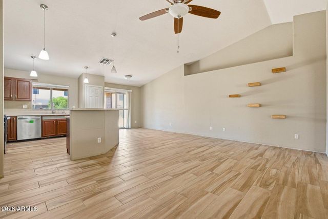 9609 E MONTE Avenue, Mesa, AZ 85209