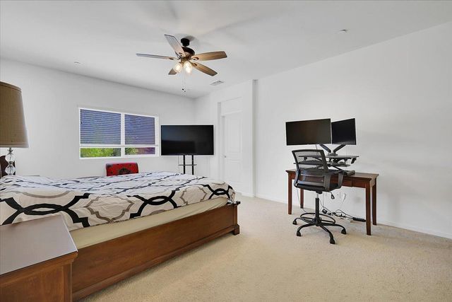 2058 Danforth Way, Plumas Lake, CA 95961