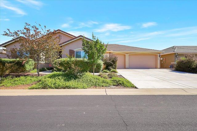 2058 Danforth Way, Plumas Lake, CA 95961