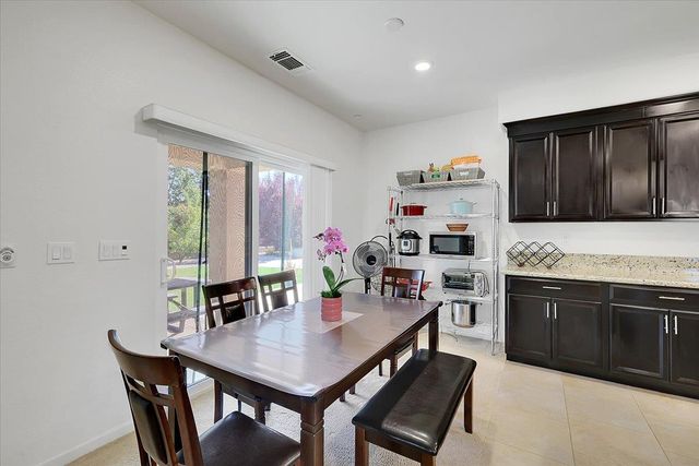 2058 Danforth Way, Plumas Lake, CA 95961