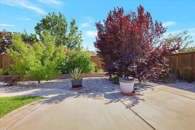 2058 Danforth Way, Plumas Lake, CA 95961