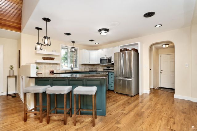 2303 Wildwood Lane, Manhattan, KS 66502