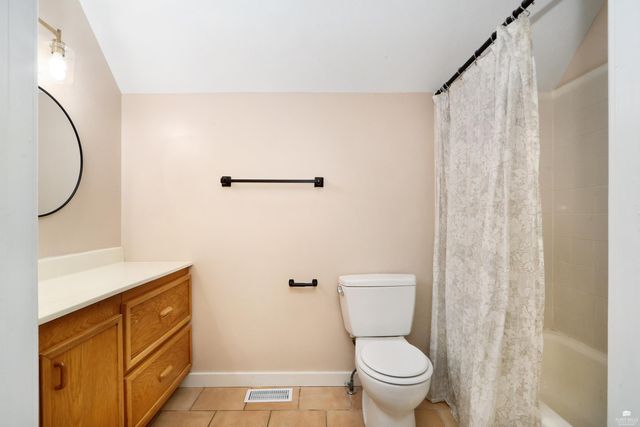 2303 Wildwood Lane, Manhattan, KS 66502
