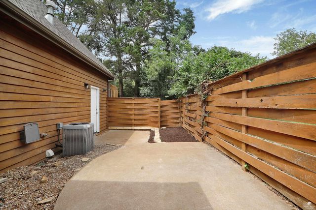 2303 Wildwood Lane, Manhattan, KS 66502