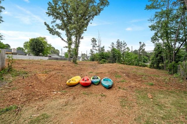 916 Bass Court, Lawrenceville, GA 30043