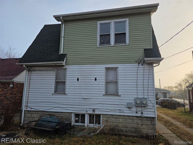 15307 Biltmore Street, Detroit, MI 48227