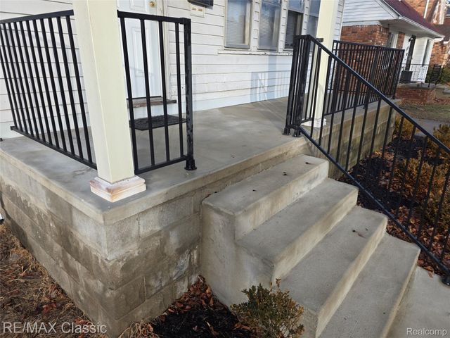 15307 Biltmore Street, Detroit, MI 48227