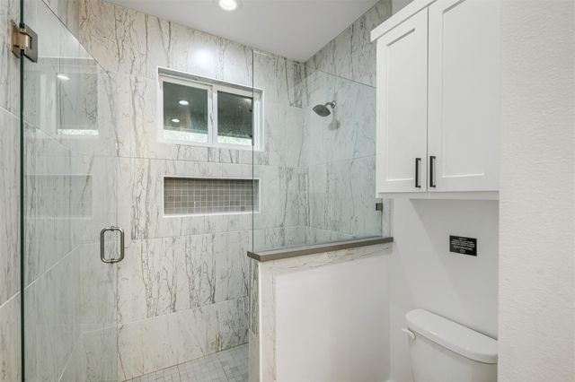18800 Hogan CIR 107, Leander, TX 78645