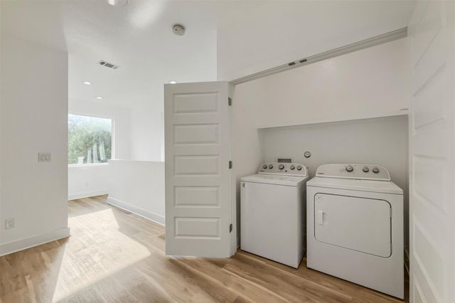 18800 Hogan CIR 107, Leander, TX 78645
