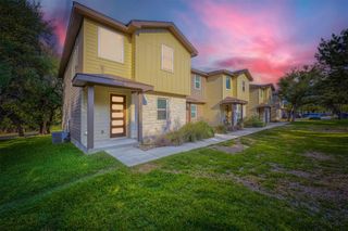 18800 Hogan CIR 107, Leander, TX 78645