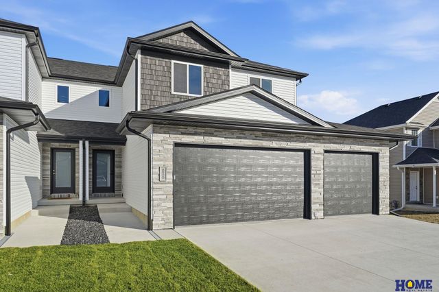 8920 Peregrine Road, Lincoln, NE 68505