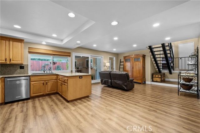 2144 Sirius, Thousand Oaks, CA 91360