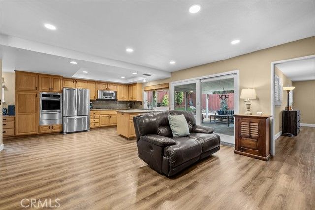 2144 Sirius, Thousand Oaks, CA 91360