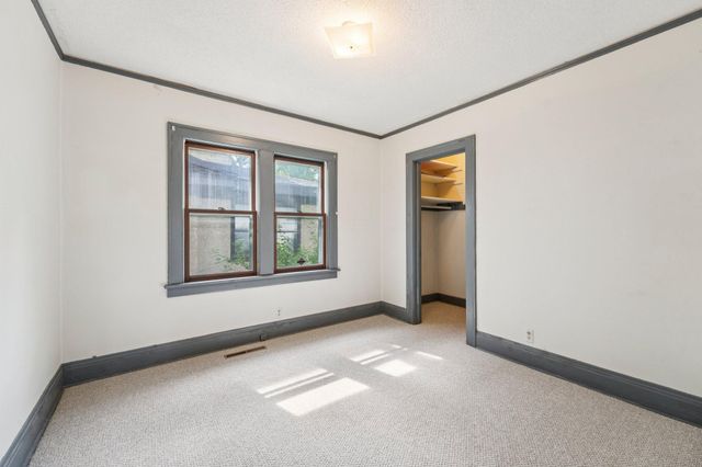 710 Wheelock Parkway W, Saint Paul, MN 55117