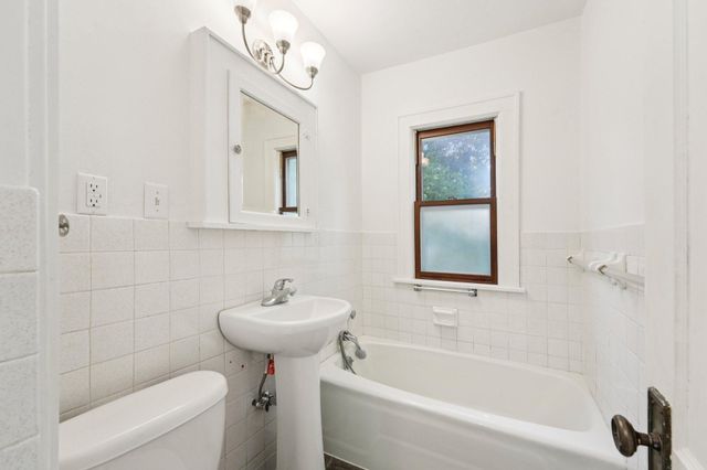 710 Wheelock Parkway W, Saint Paul, MN 55117