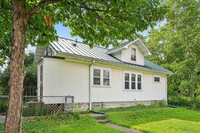 710 Wheelock Parkway W, Saint Paul, MN 55117
