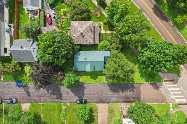 710 Wheelock Parkway W, Saint Paul, MN 55117