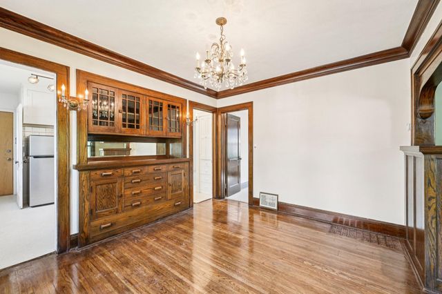 710 Wheelock Parkway W, Saint Paul, MN 55117