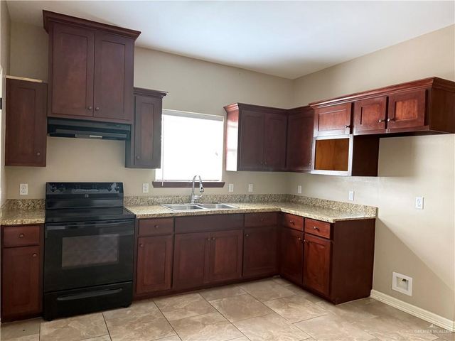 606 S Linda Street 3, Alton, TX 78573