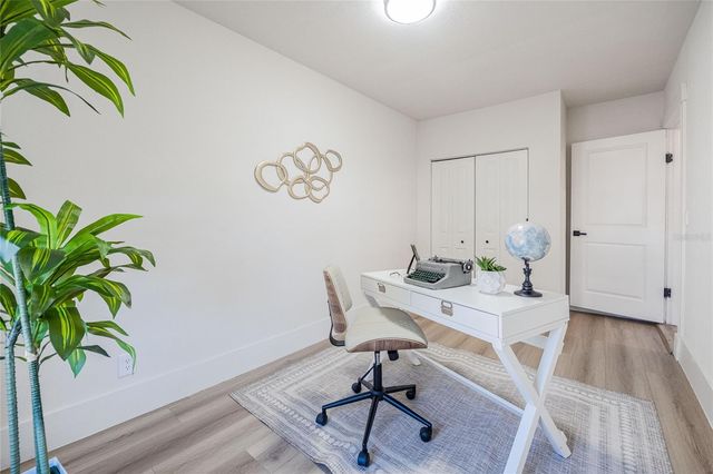 805 E CURTIS STREET, Tampa, FL 33603