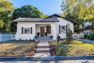 805 E CURTIS STREET, Tampa, FL 33603