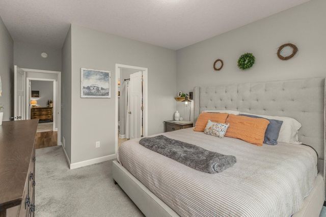 10852 Harbor Lane N, Maple Grove, MN 55369