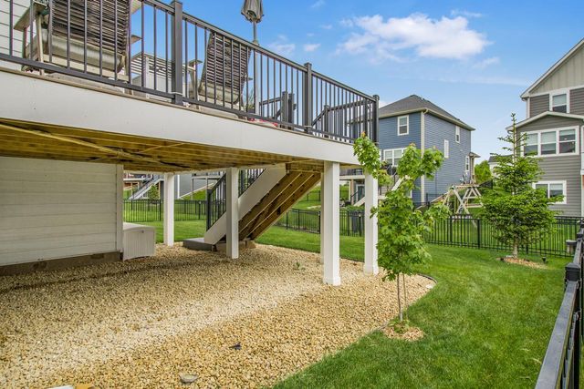 10852 Harbor Lane N, Maple Grove, MN 55369