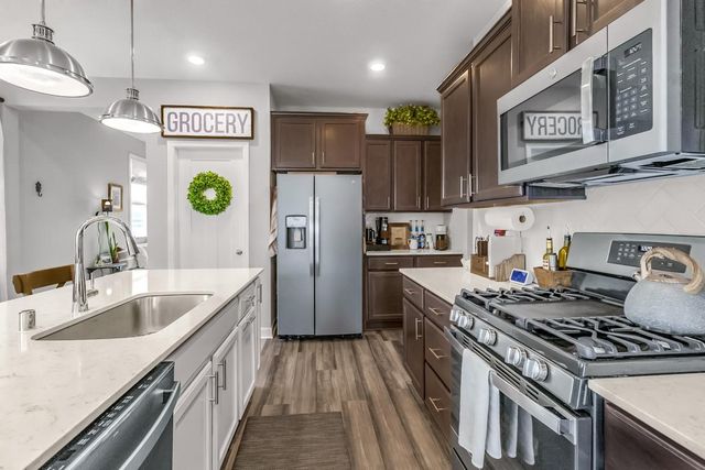 10852 Harbor Lane N, Maple Grove, MN 55369