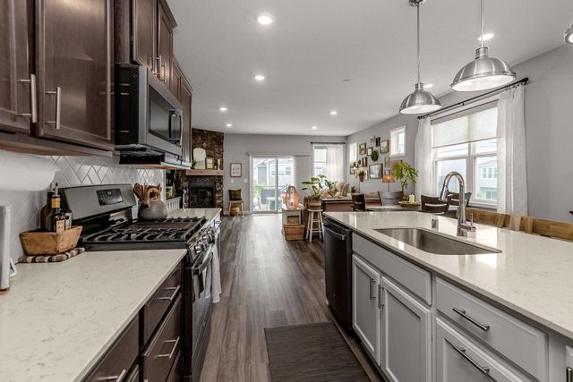 10852 Harbor Lane N, Maple Grove, MN 55369