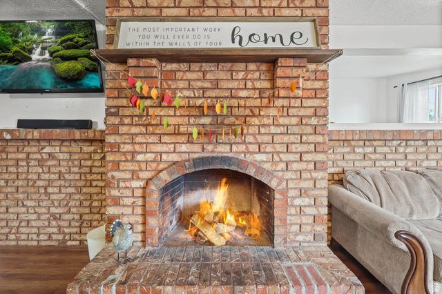 392 N ANN ST, Clearfield, UT 84015