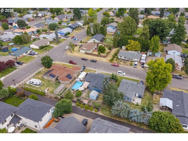 1023 JOSEPHINE St E, Monmouth, OR 97361