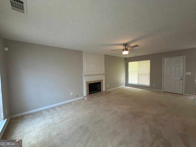 4368 Gray Raptor Circle, Snellville, GA 30039
