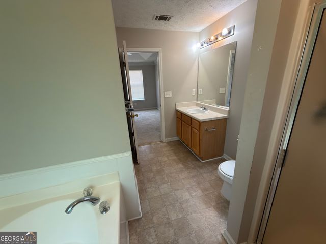 4368 Gray Raptor Circle, Snellville, GA 30039