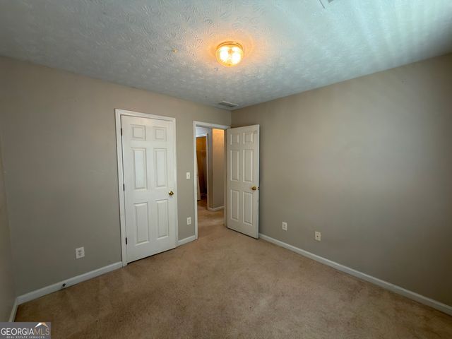 4368 Gray Raptor Circle, Snellville, GA 30039
