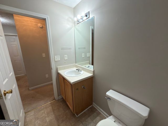 4368 Gray Raptor Circle, Snellville, GA 30039