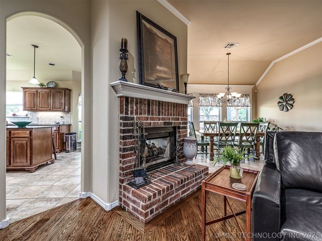 9501 N 95th East Court, Owasso, OK 74055