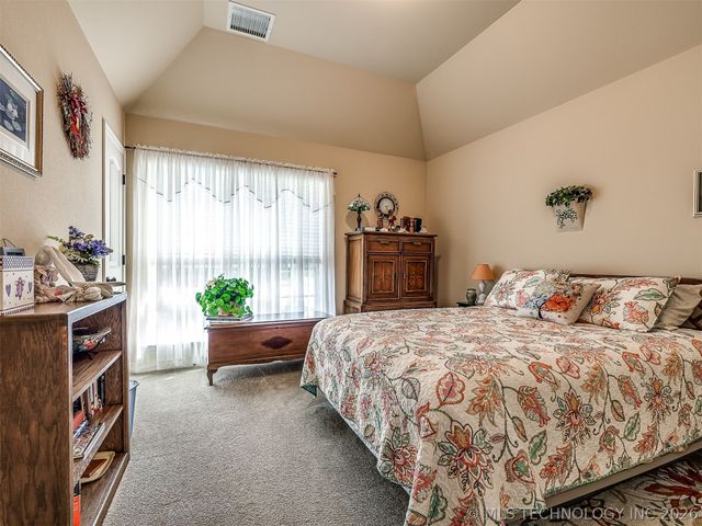 9501 N 95th East Court, Owasso, OK 74055