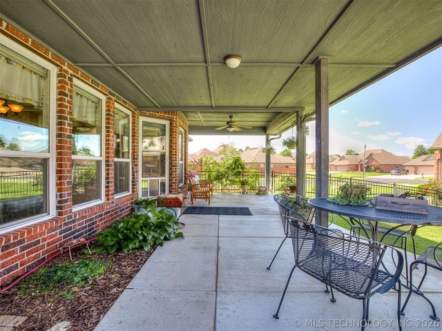 9501 N 95th East Court, Owasso, OK 74055