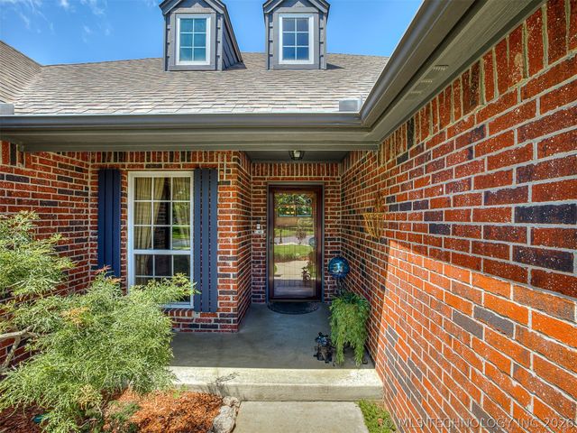 9501 N 95th East Court, Owasso, OK 74055