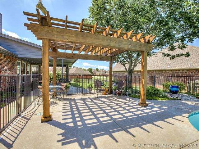 9501 N 95th East Court, Owasso, OK 74055