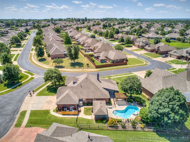 9501 N 95th East Court, Owasso, OK 74055