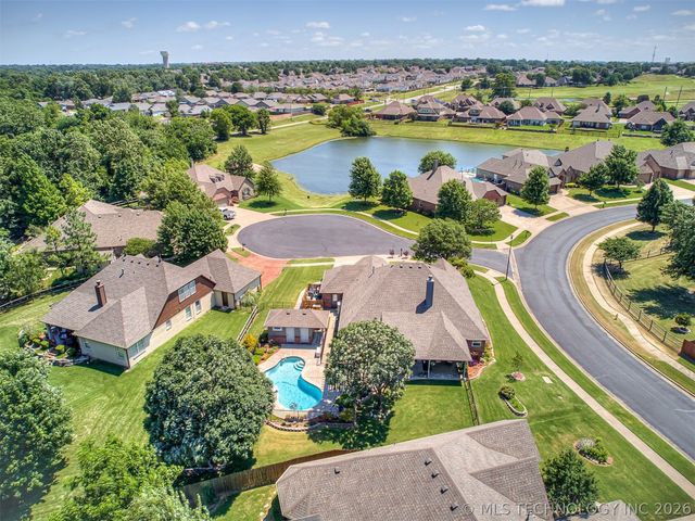 9501 N 95th East Court, Owasso, OK 74055