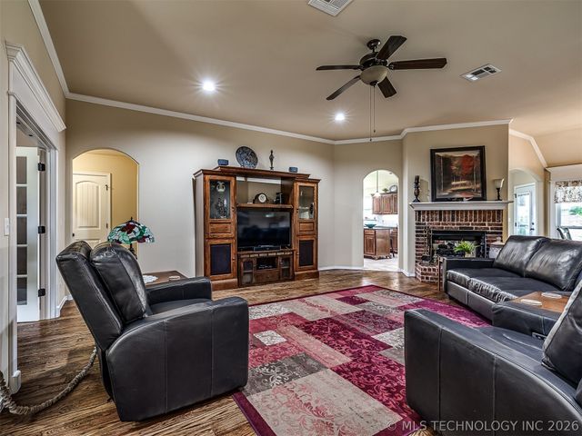 9501 N 95th East Court, Owasso, OK 74055
