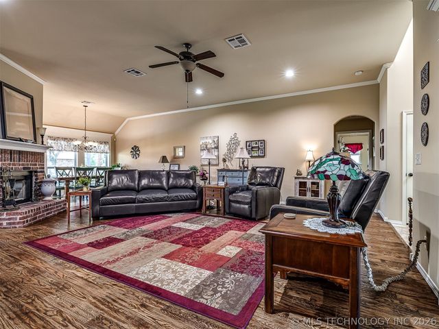 9501 N 95th East Court, Owasso, OK 74055