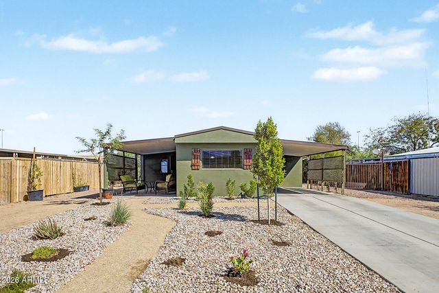 7208 E INVERNESS Avenue, Mesa, AZ 85209