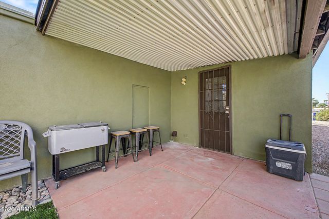 7208 E INVERNESS Avenue, Mesa, AZ 85209