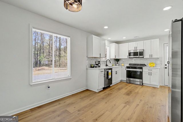 7230 Connell Road, Fairburn, GA 30213