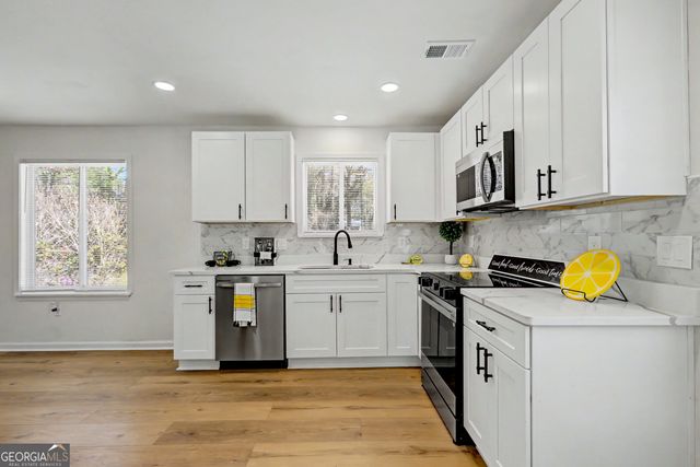 7230 Connell Road, Fairburn, GA 30213