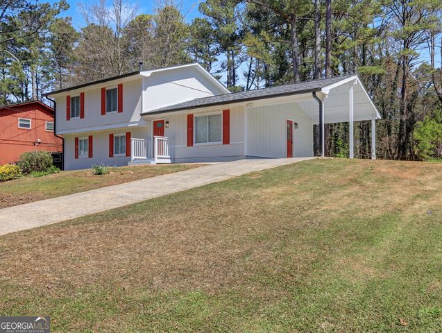7230 Connell Road, Fairburn, GA 30213